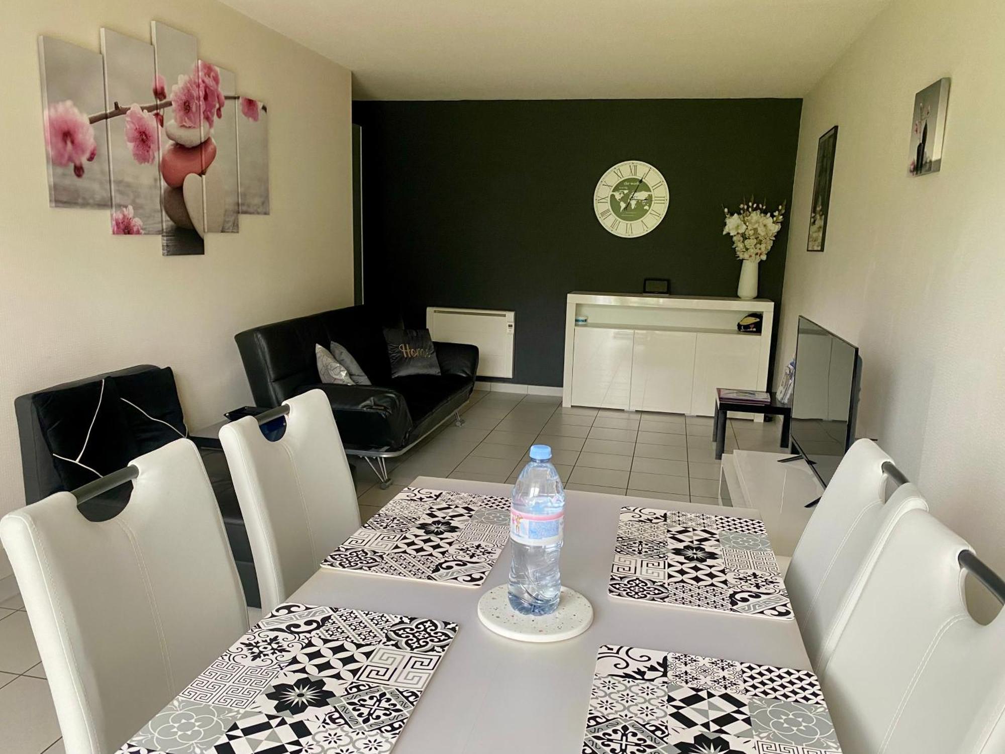 Appartement Au Calme Nature Et Centre Ville Кимпер Екстериор снимка